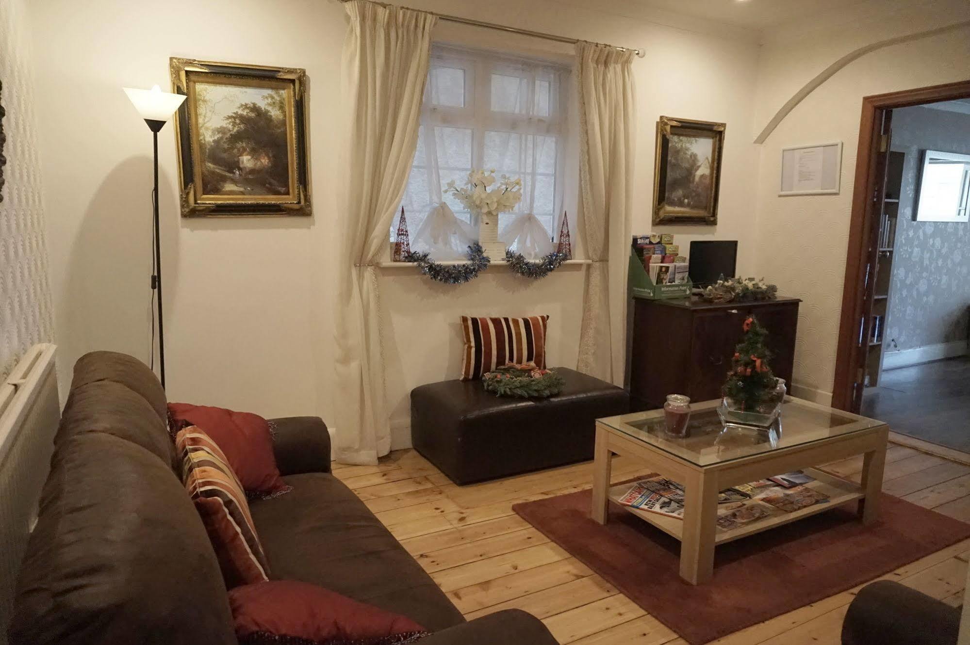 The Ridings Guest House South Hinksey ภายนอก รูปภาพ