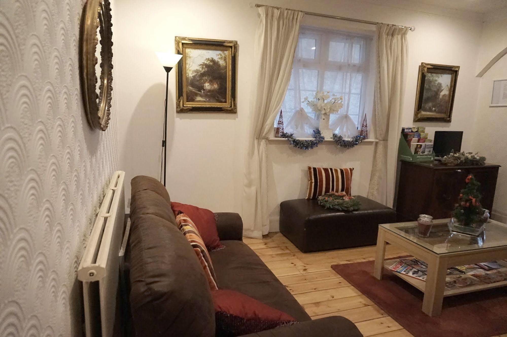 The Ridings Guest House South Hinksey ภายนอก รูปภาพ