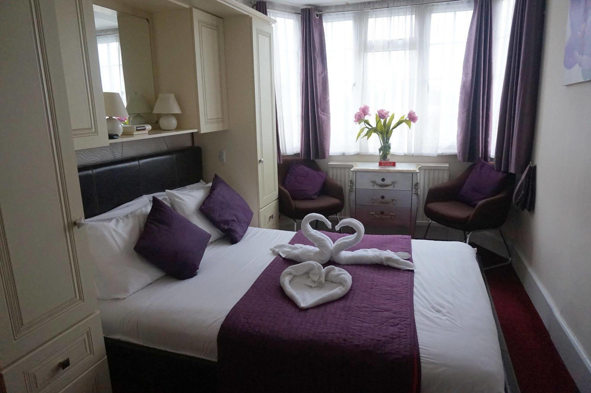 The Ridings Guest House South Hinksey ภายนอก รูปภาพ