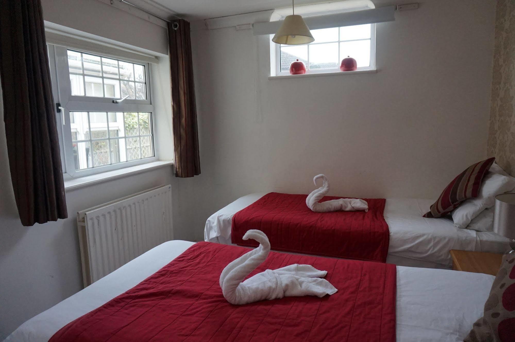 The Ridings Guest House South Hinksey ภายนอก รูปภาพ